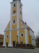 Kostel Bene�ov nad �ernou