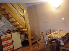 schody do podkrov